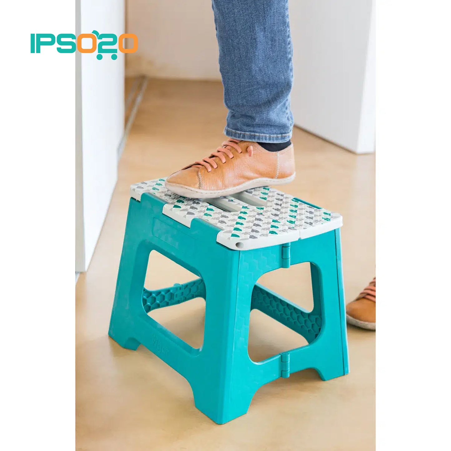 VIGAR Compact Geom Foldable Stool - 32cm
