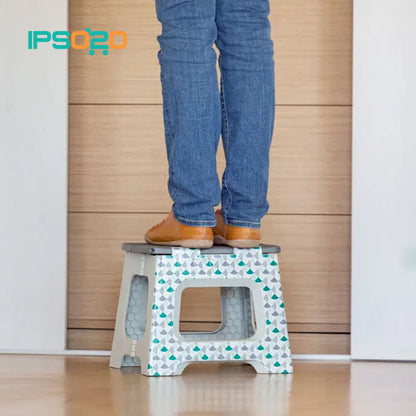 VIGAR Compact Geom Foldable Stool - 32cm