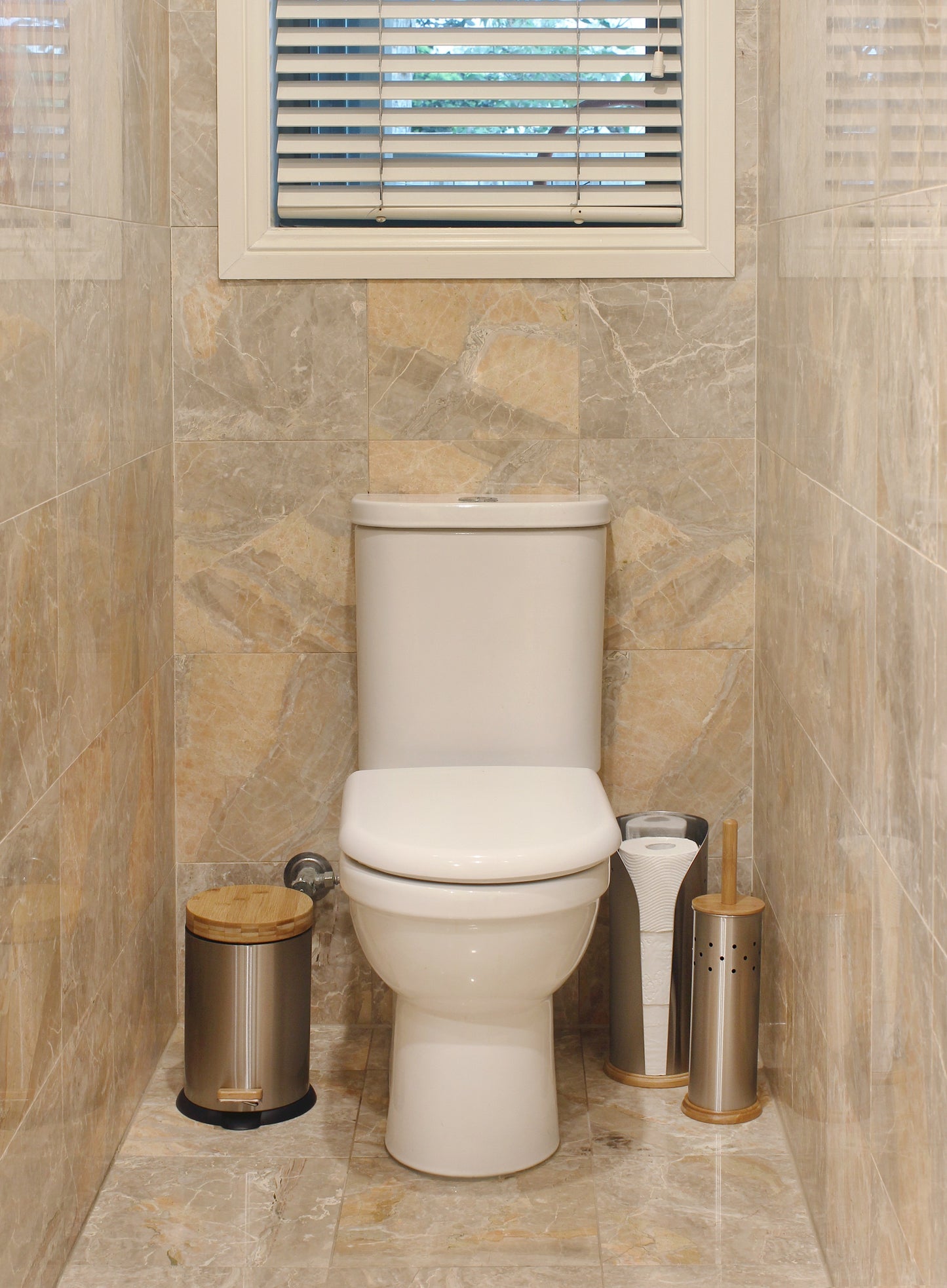 Eco Basics Toilet Set & Roll Holder