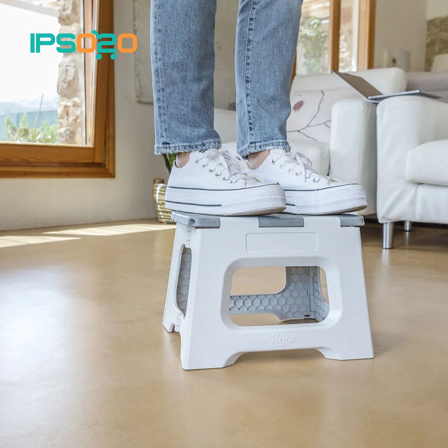 VIGAR Zeroline Grey Foldable Stool