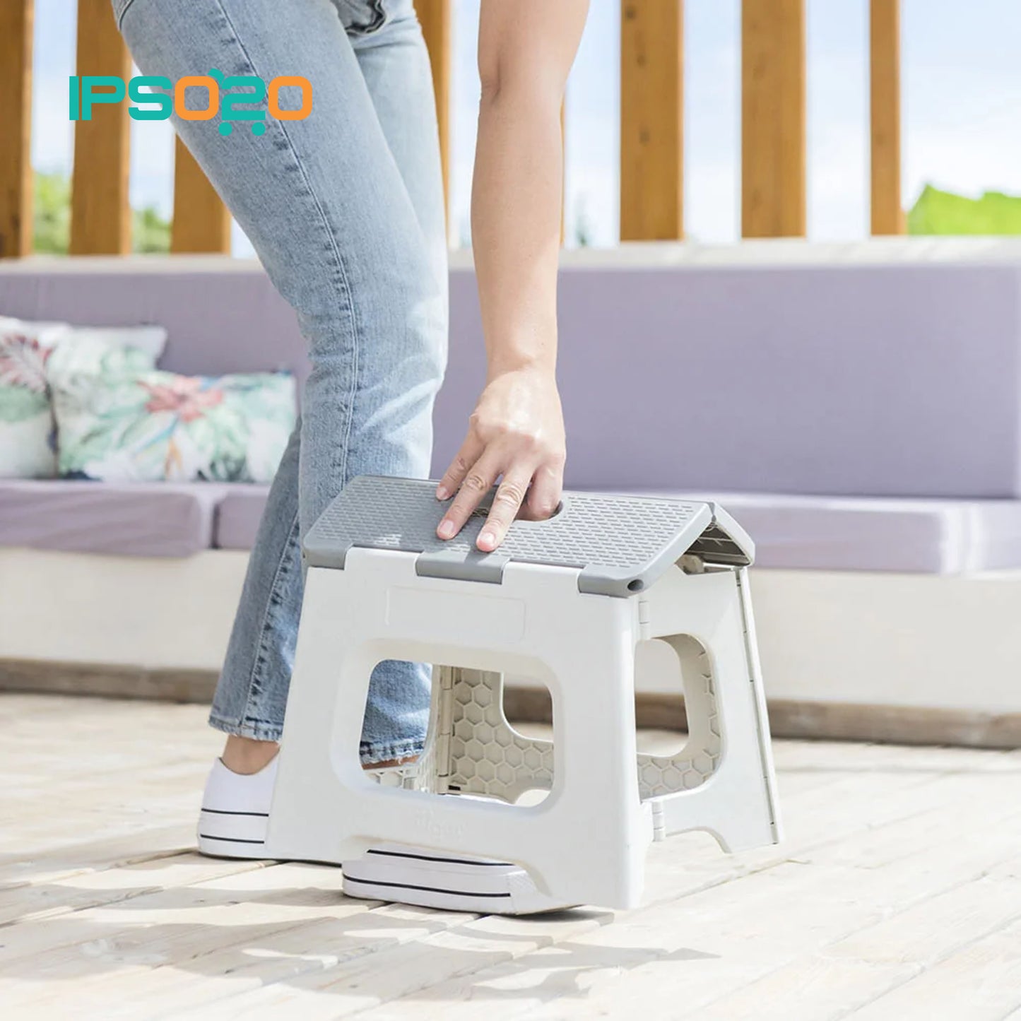 VIGAR Zeroline Grey Foldable Stool