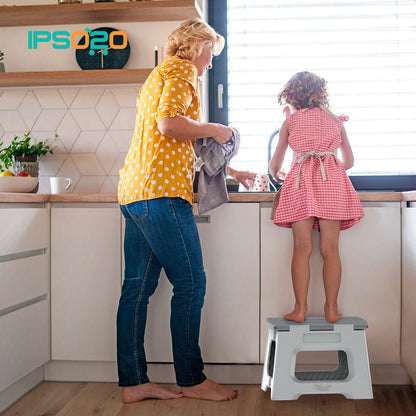 VIGAR Compact Foldable Stool